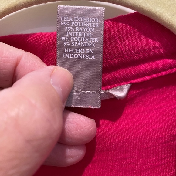 White stag Fuchsia shirt - Picture 5 of 5